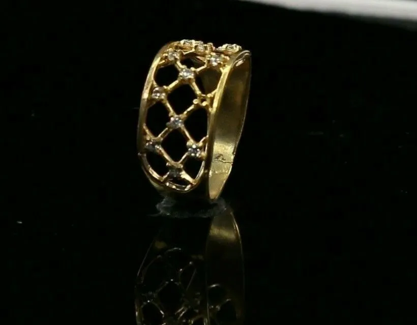 22k Gold Ring | Elegant Ladies Band | Size 7.5 | Resizable | Item# r2537mon