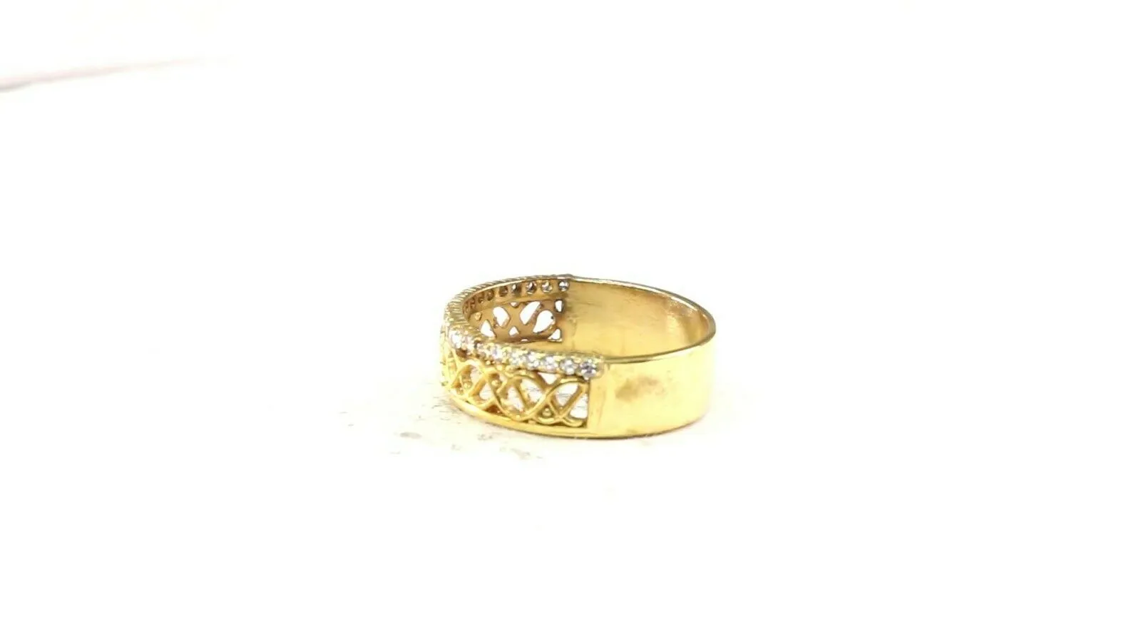 22k Ring Solid Gold ELEGANT Charm Ladies Band SIZE 8 RESIZABLE r2541mon