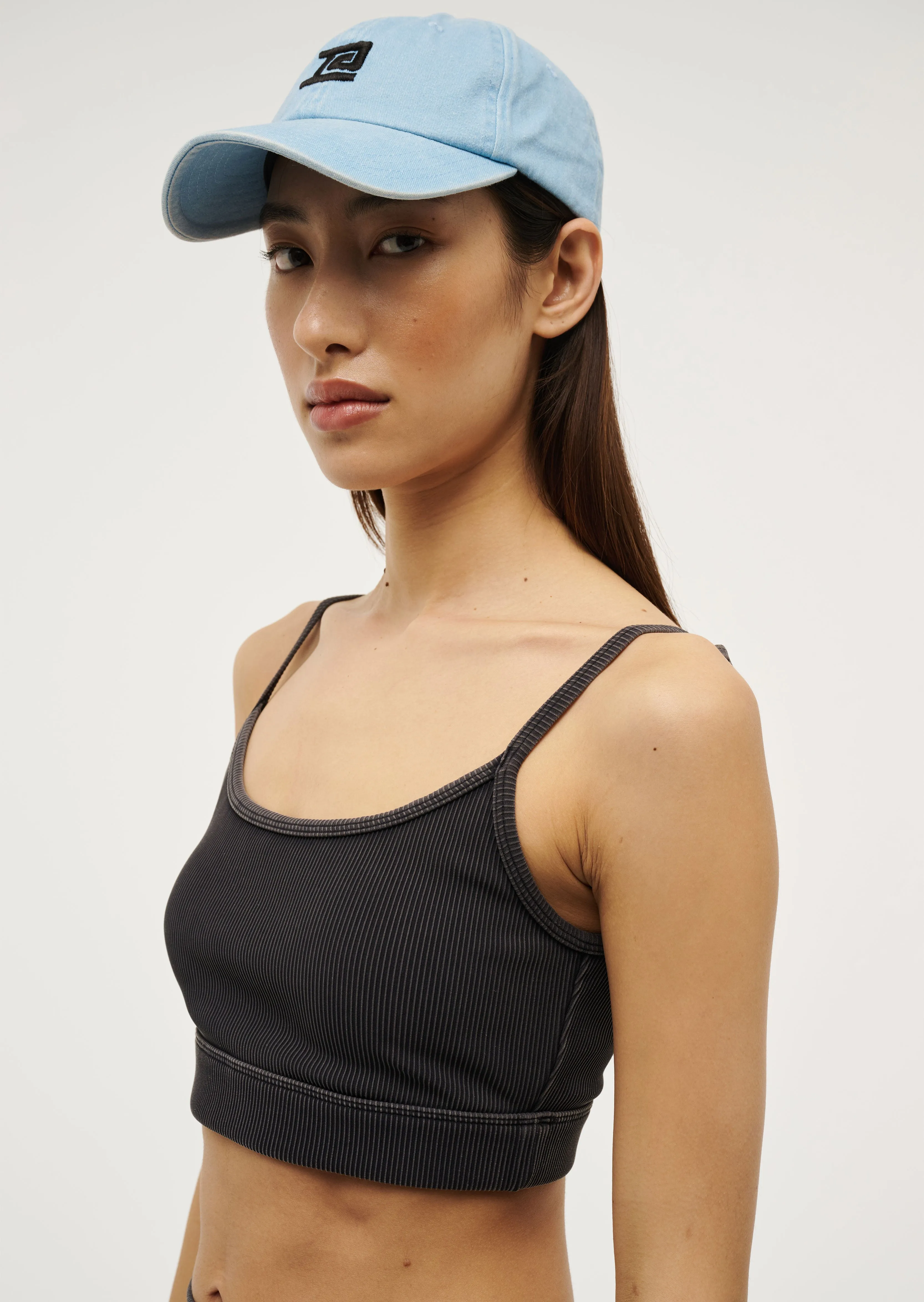 ACTUALISE SPORTS BRA IN WASHED BLACK