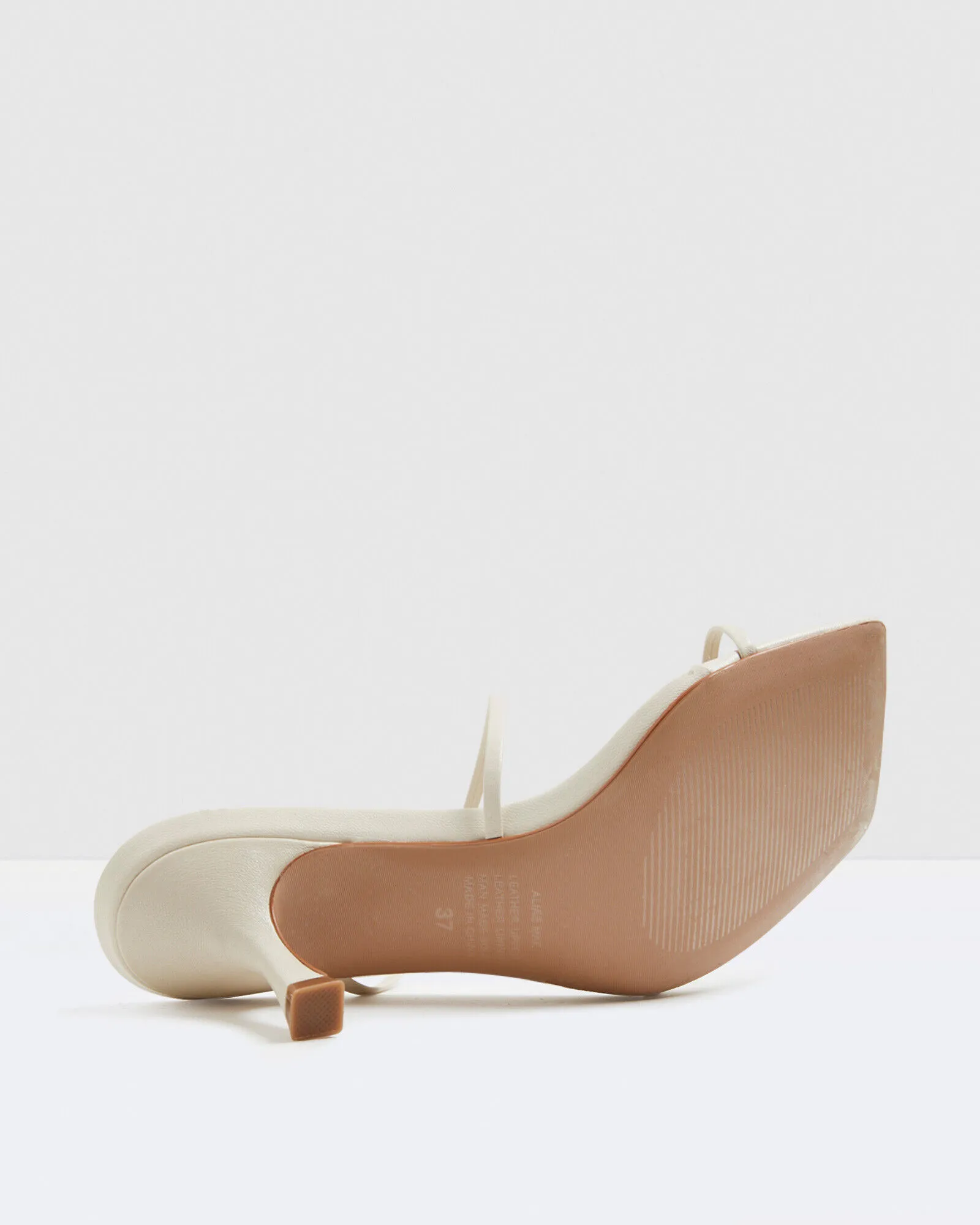 Alias Mae Bay Leather Heels Bone White