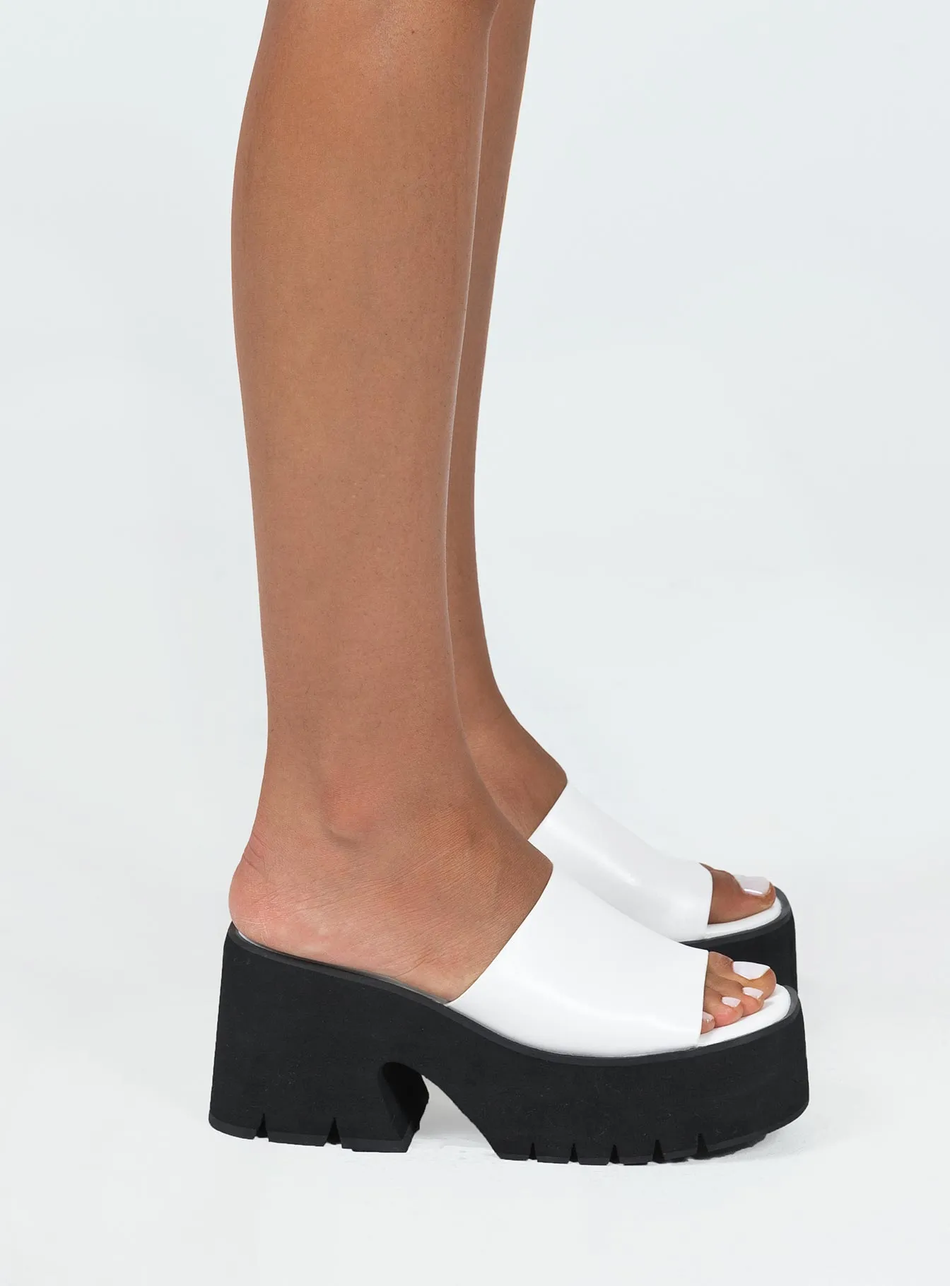 White Alissen Platform Heels