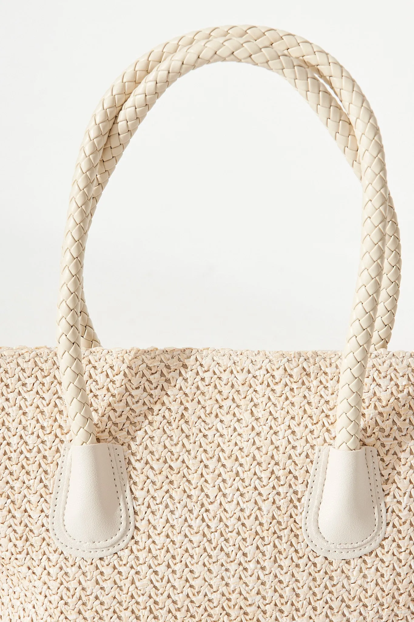 August + Delilah Aurora Tote Bag In Cream