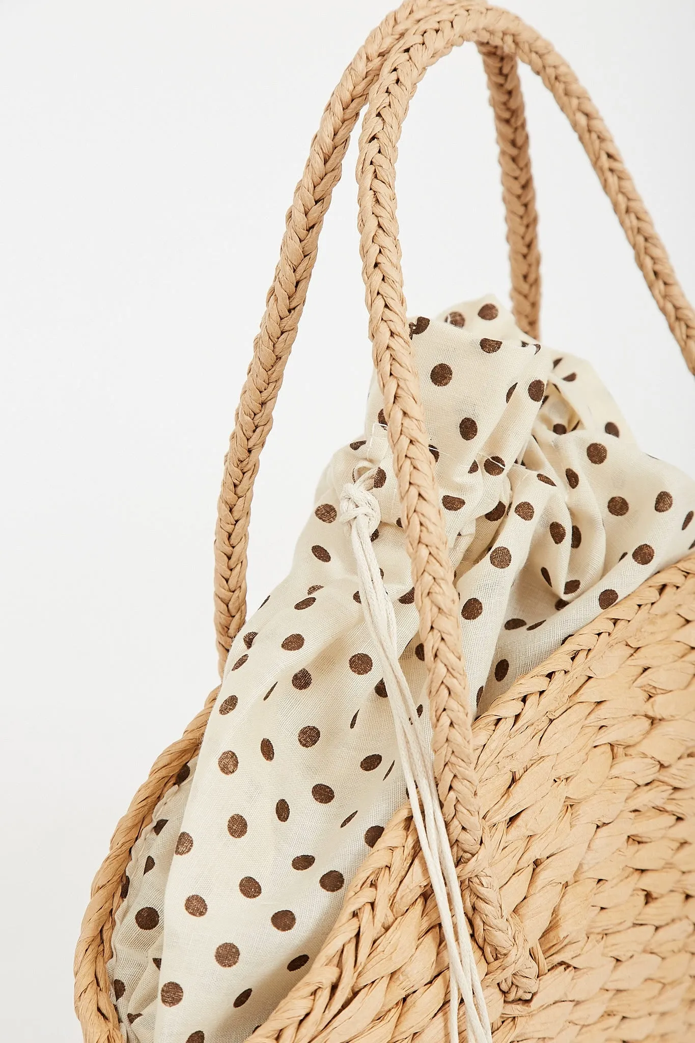 August + Delilah Sheina Straw Bag In Tan