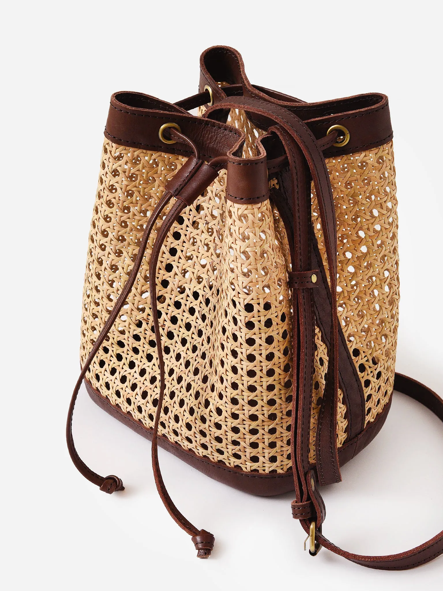     BEMBIEN  Benna Bucket Bag    