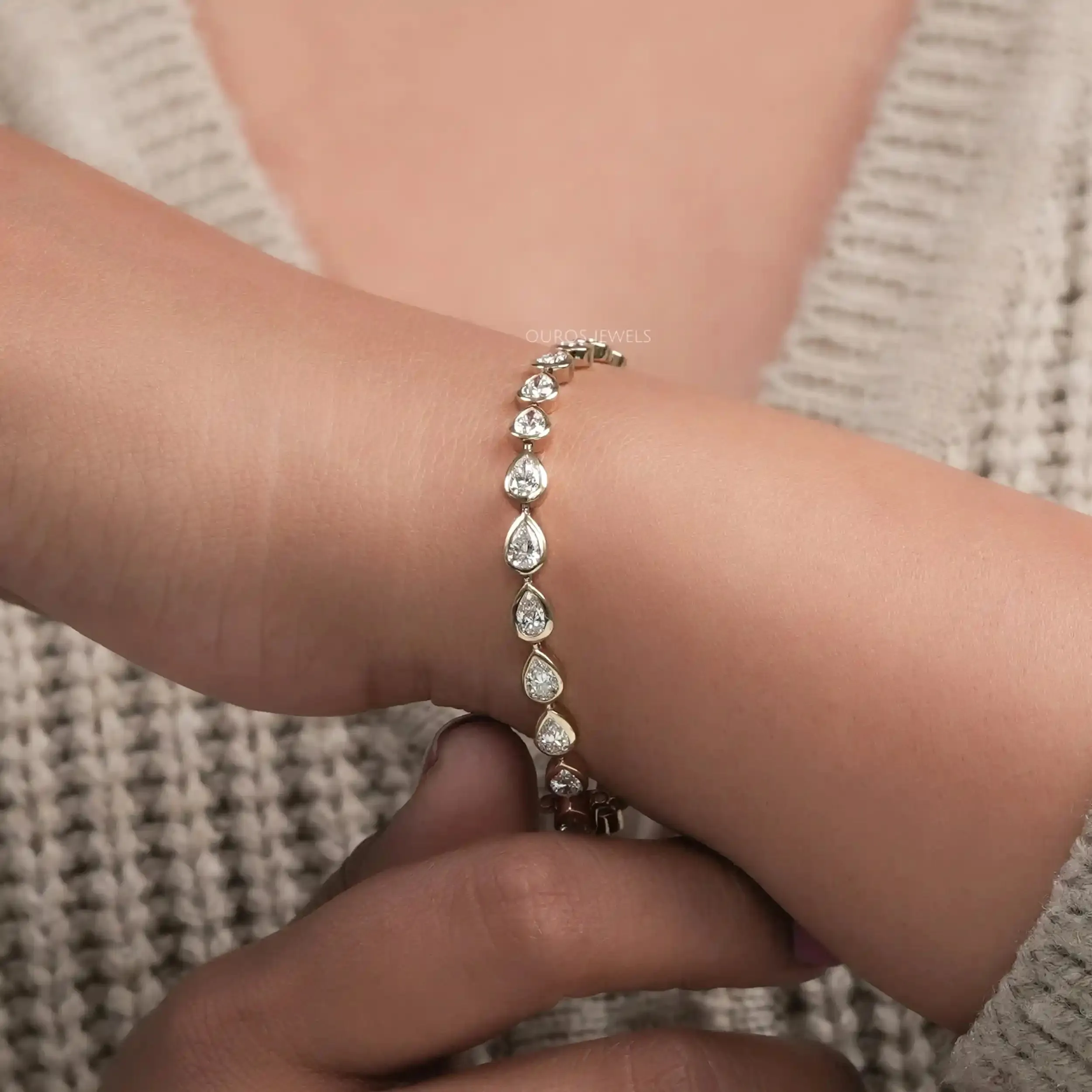 Bezel Set Pear-Cut East-West Tennis Bracelet