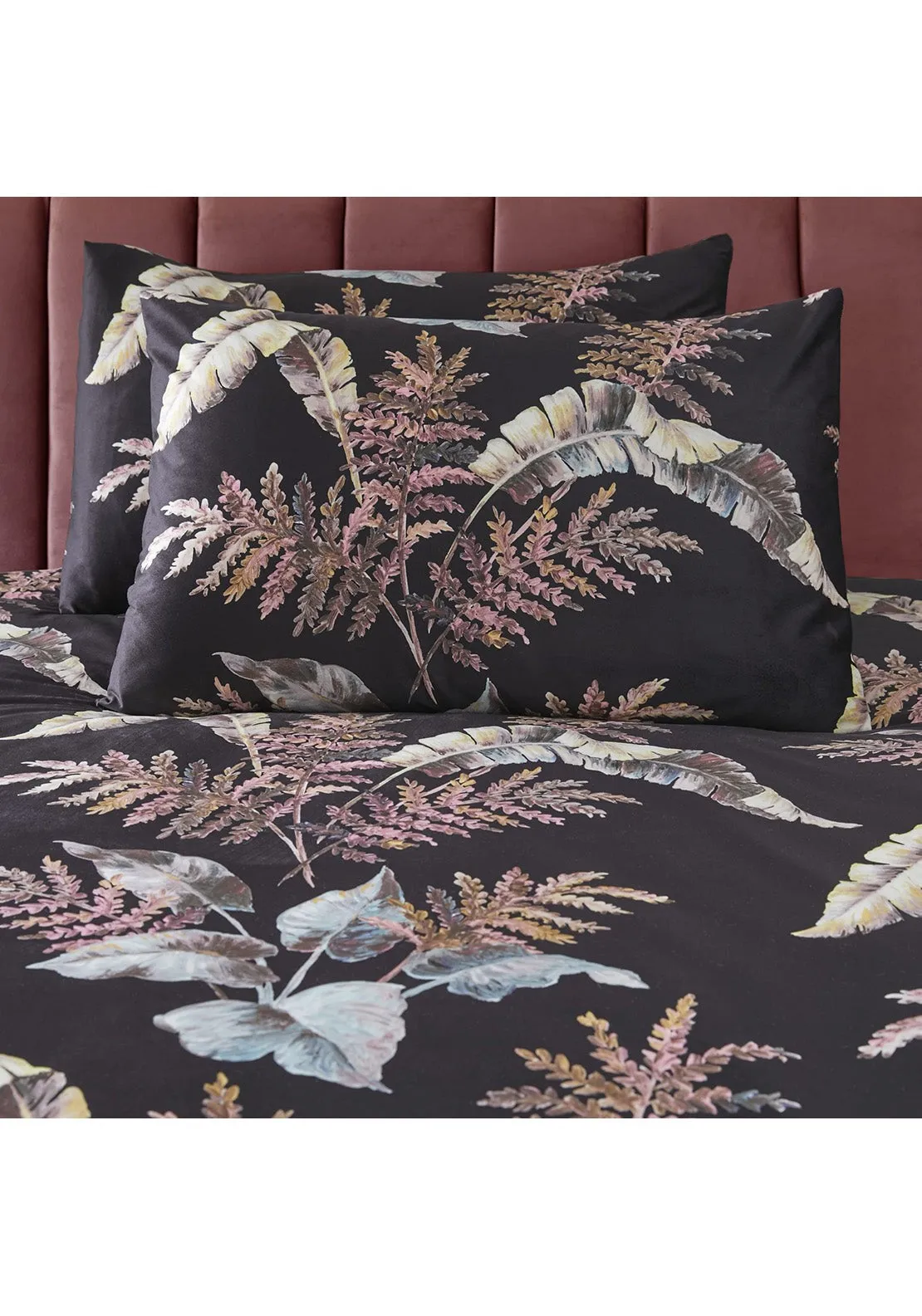 Black Luxe Fern Duvet Cover Set