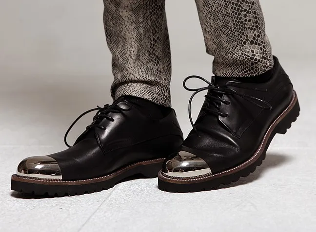 Black Metal Cap Leather Lace-Up Oxfords for Men