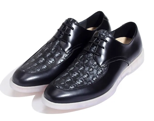 Black Skulls Embossed Gothic Lace-Up Oxfords for Men