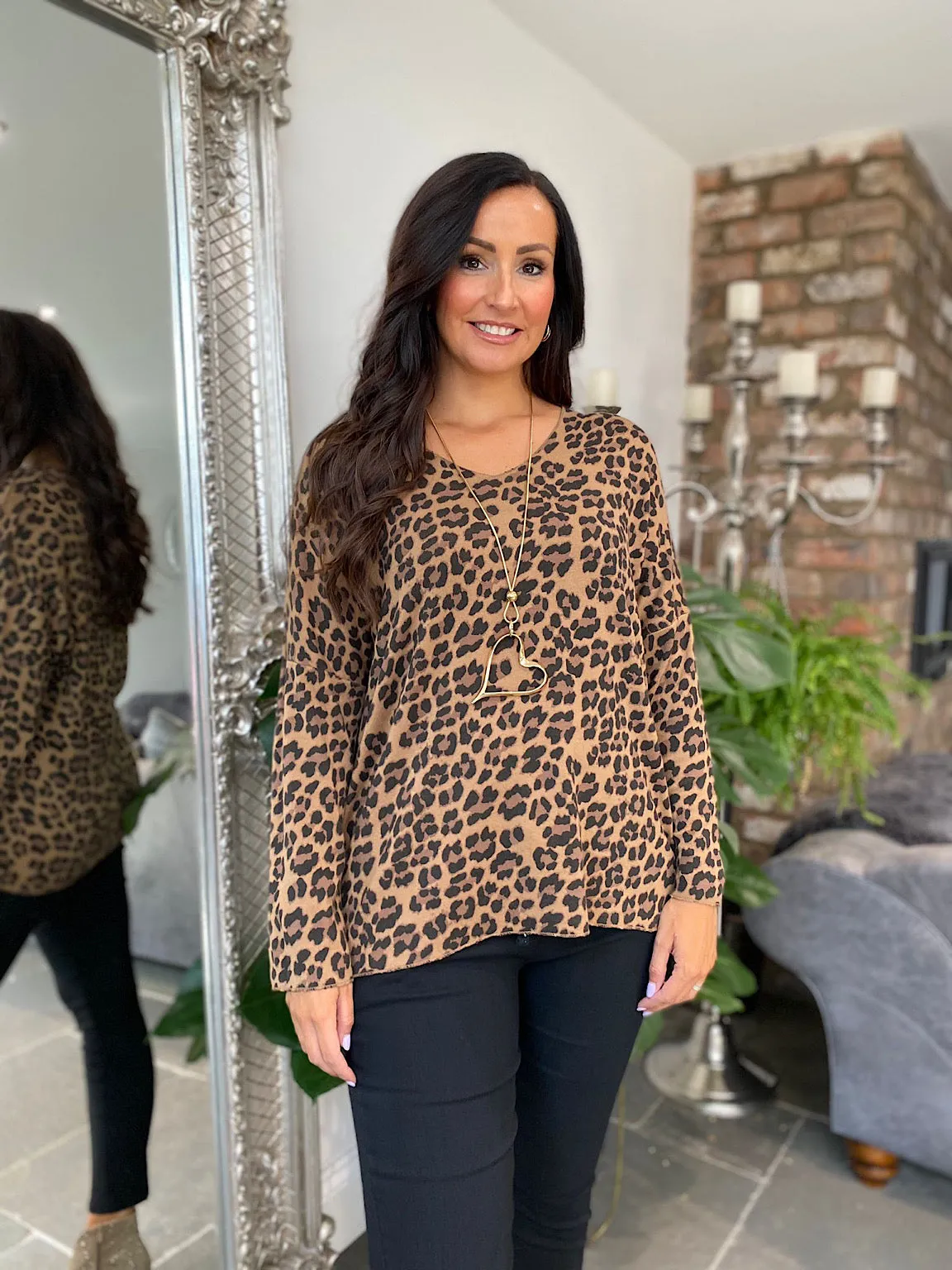 Camel Leopard Print Sweater online - Neve Fashion