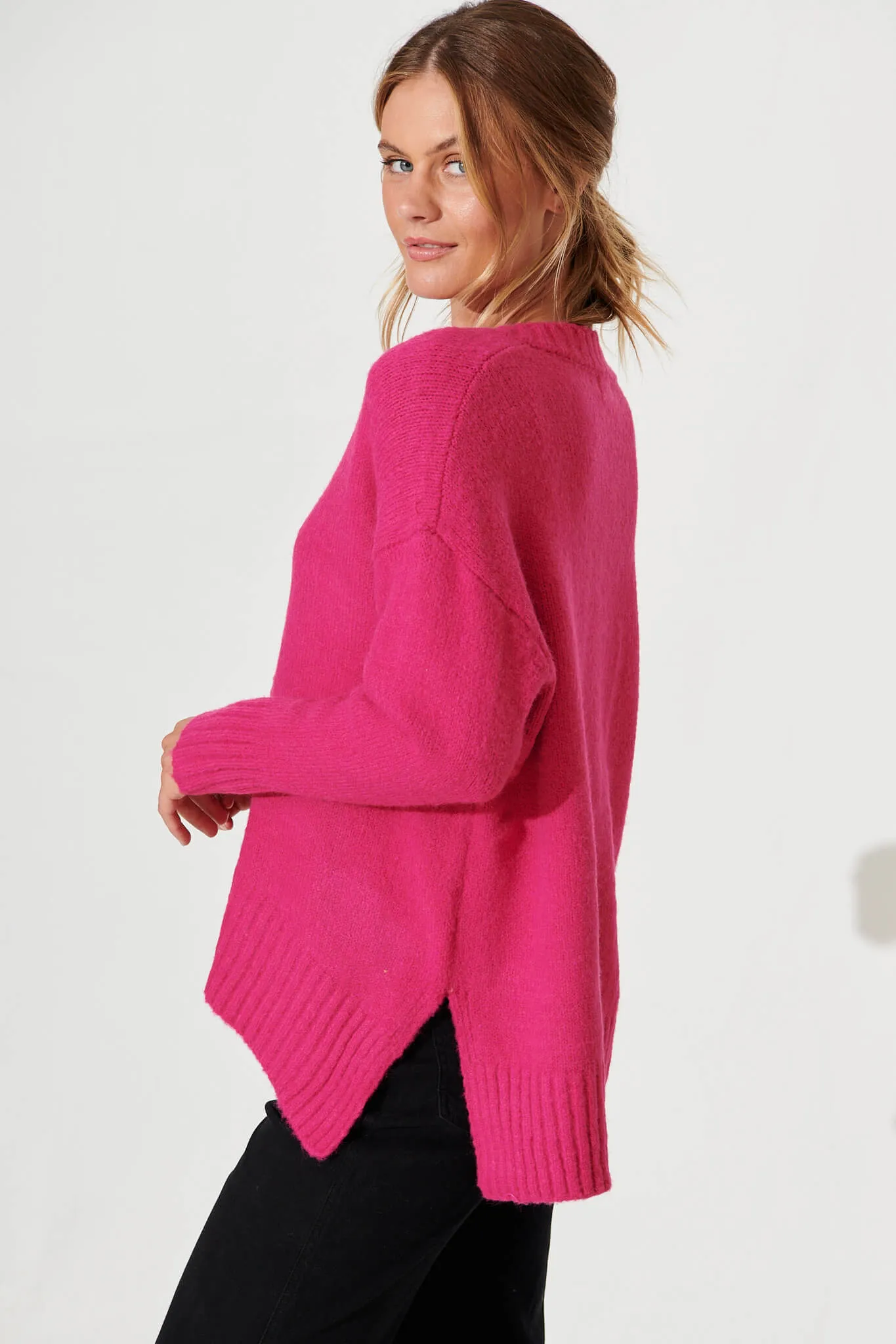 Carmella Knit In Fuchsia Wool Blend