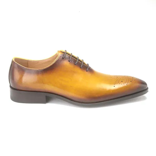 Carrucci Cognac Calfskin Leather Oxfords