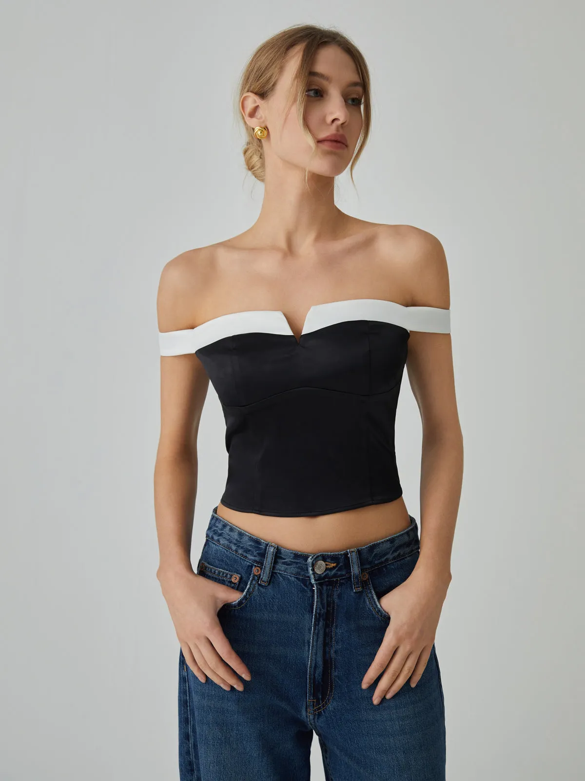 Contrast Trim Off-Shoulder Blouse