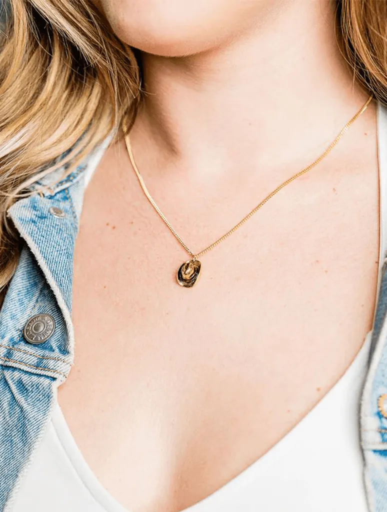 Cowgirl Hat Necklace in Gold