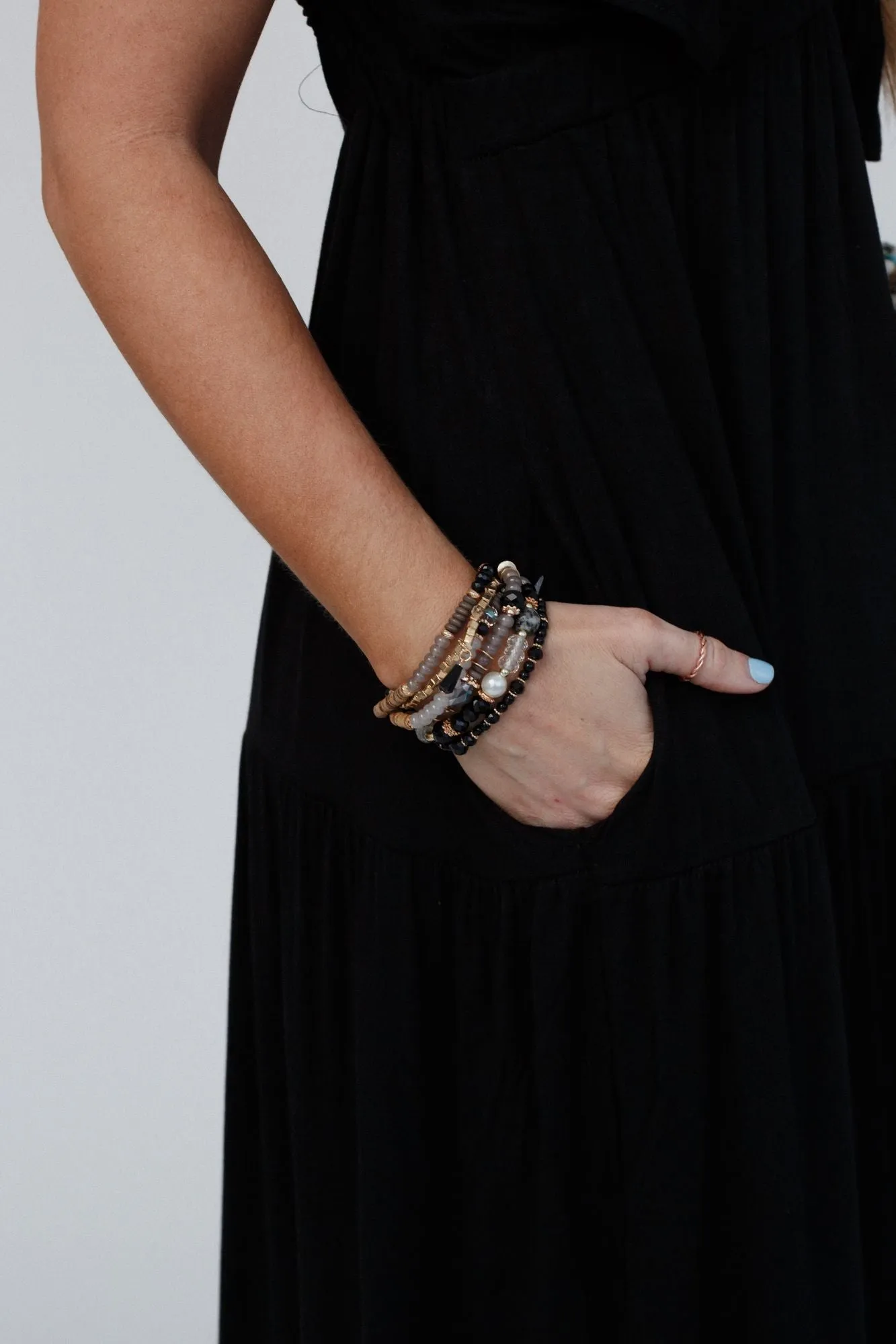 Deena Black Bracelet Set