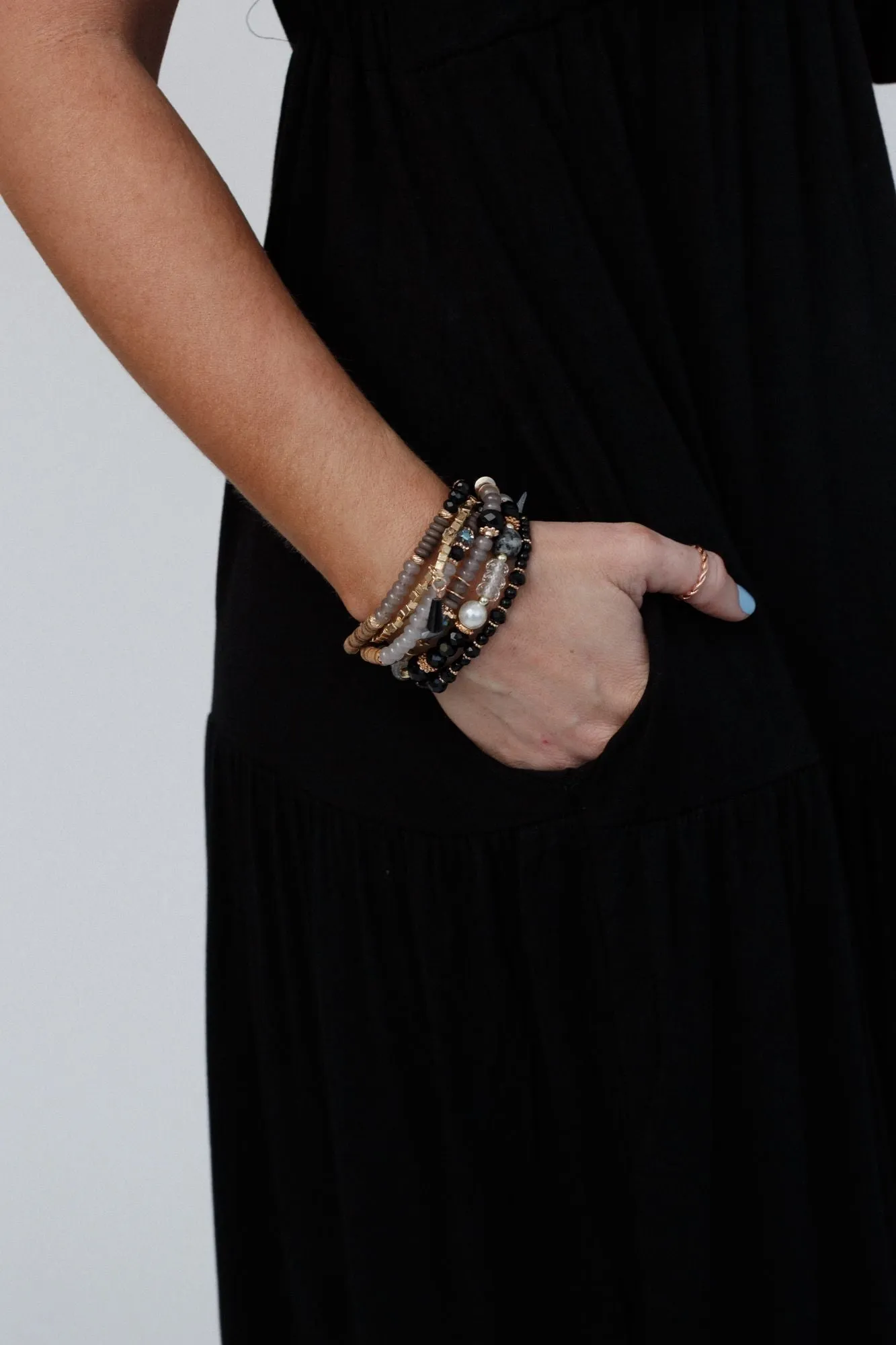 Deena Black Bracelet Set