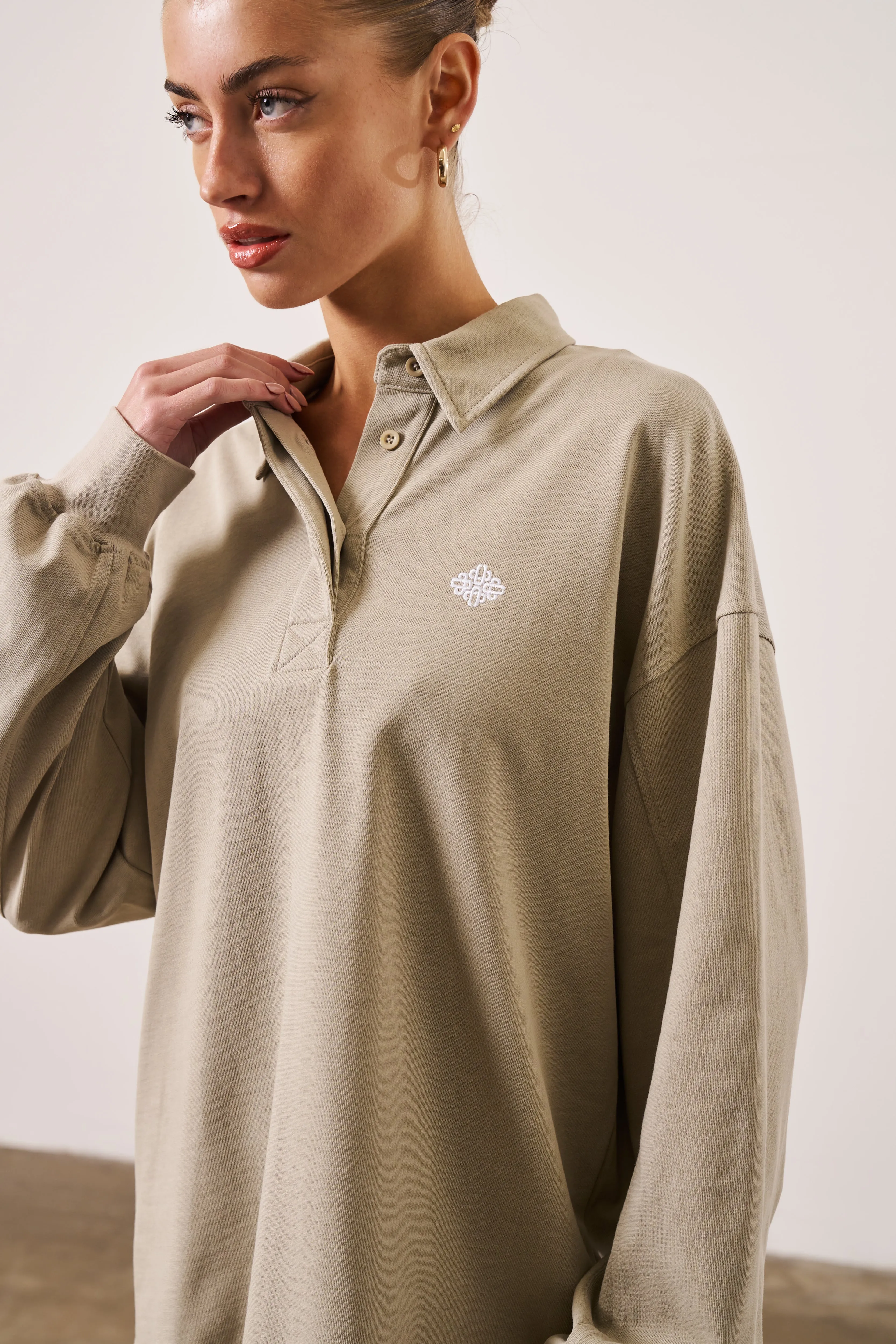 EMBLEM POLO SHIRT - BEIGE