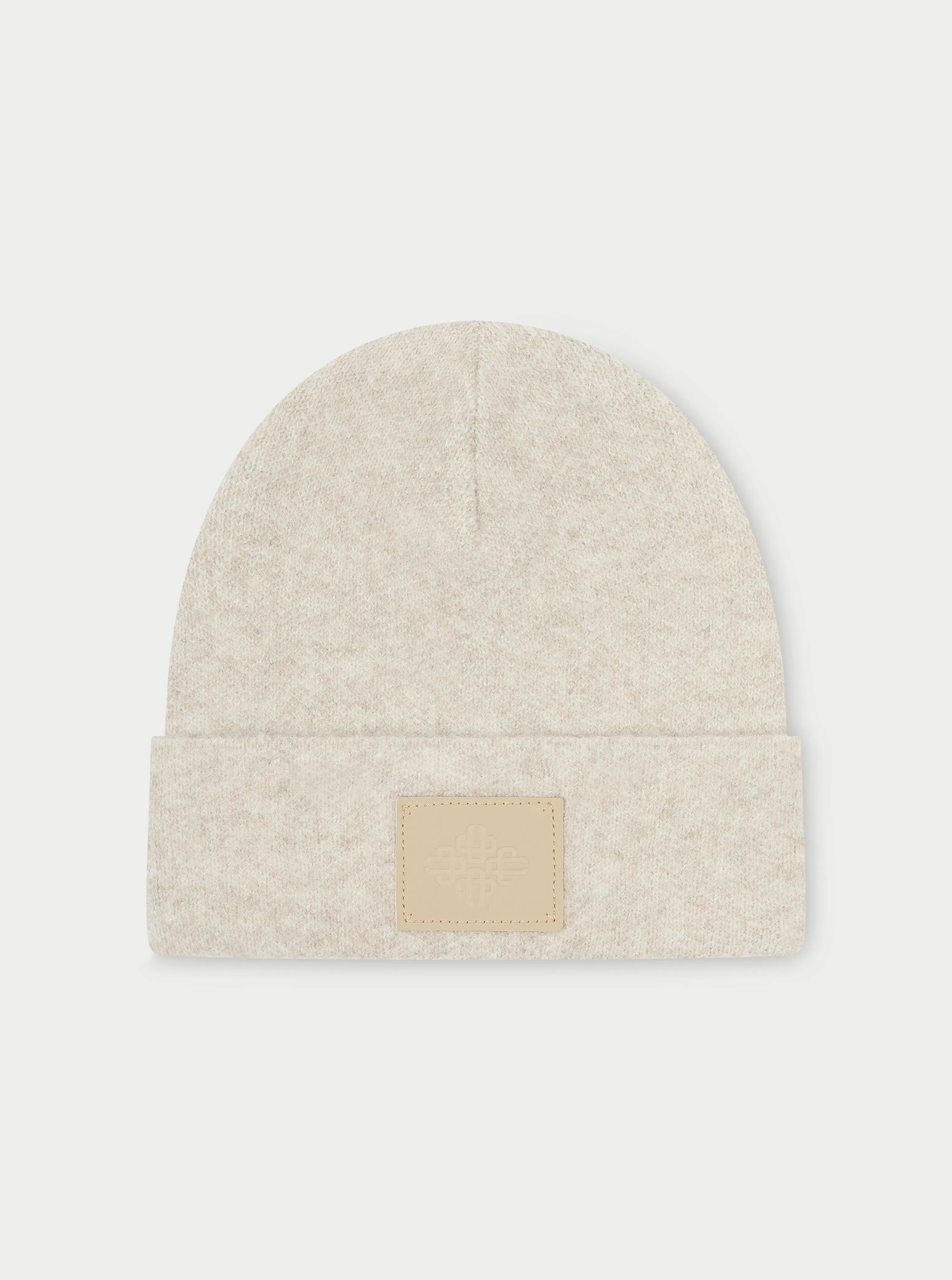 FLUFFY KNIT EMBLEM BEANIE - BEIGE