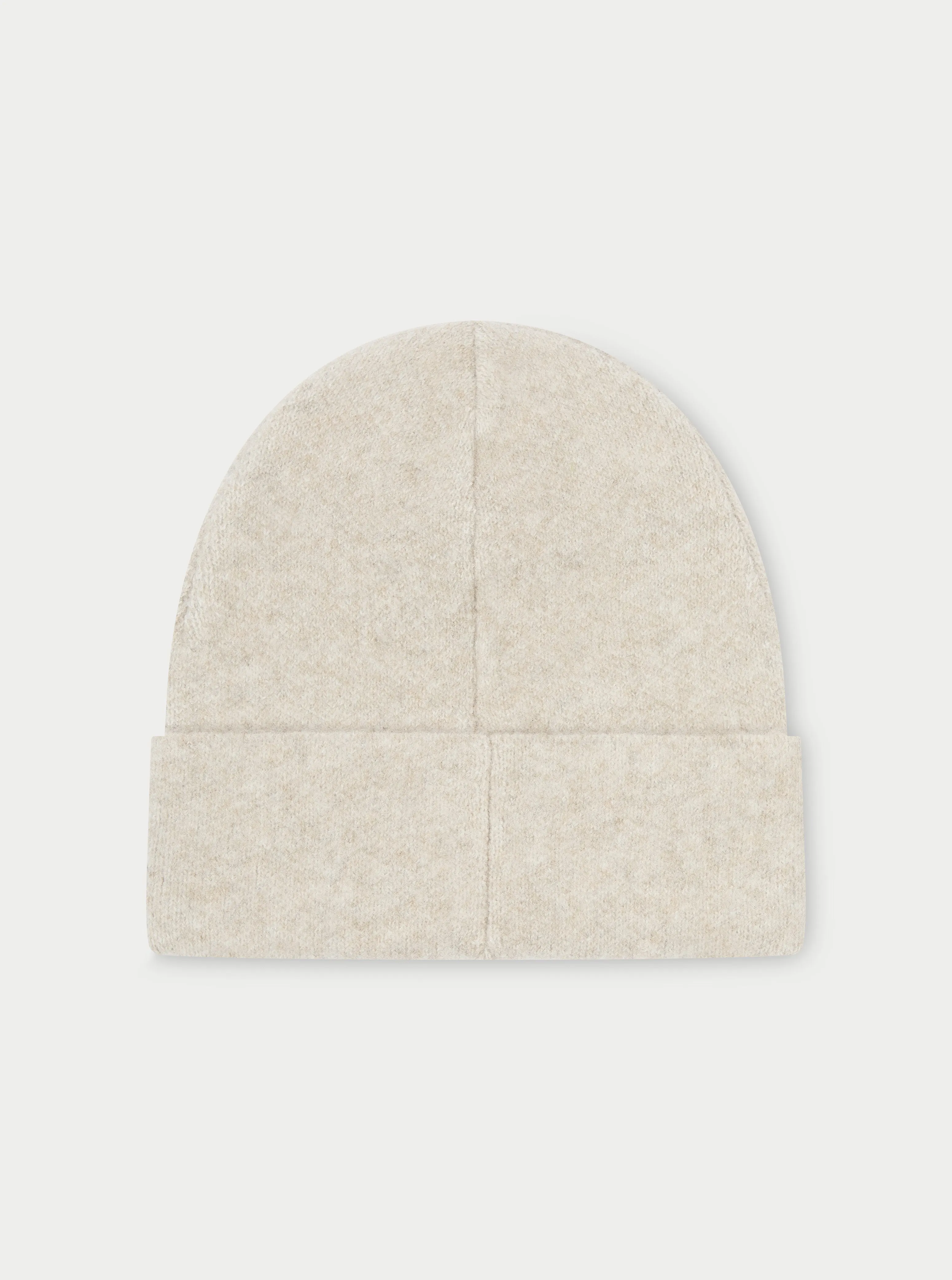 FLUFFY KNIT EMBLEM BEANIE - BEIGE