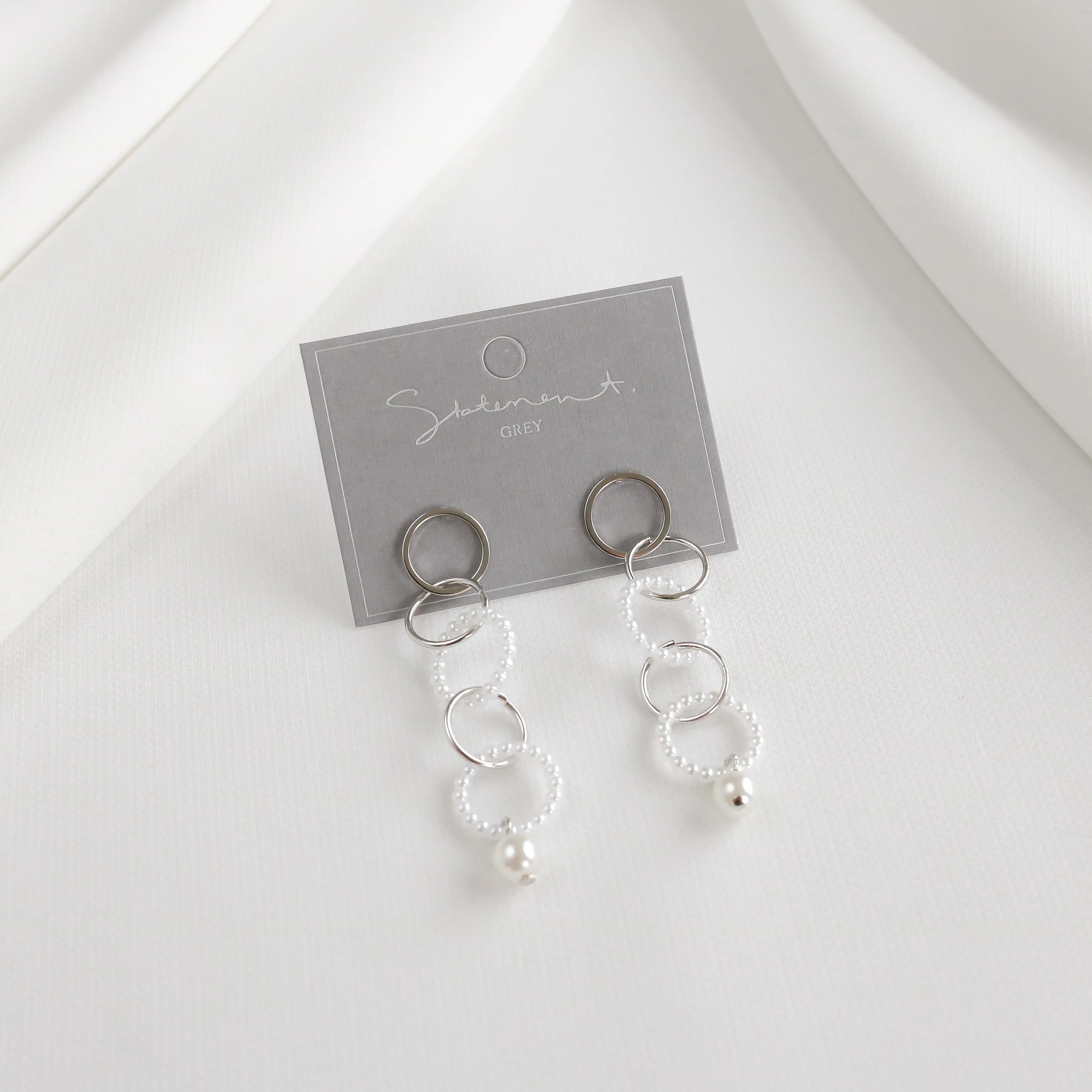 Greta Pearl Hoop Earrings