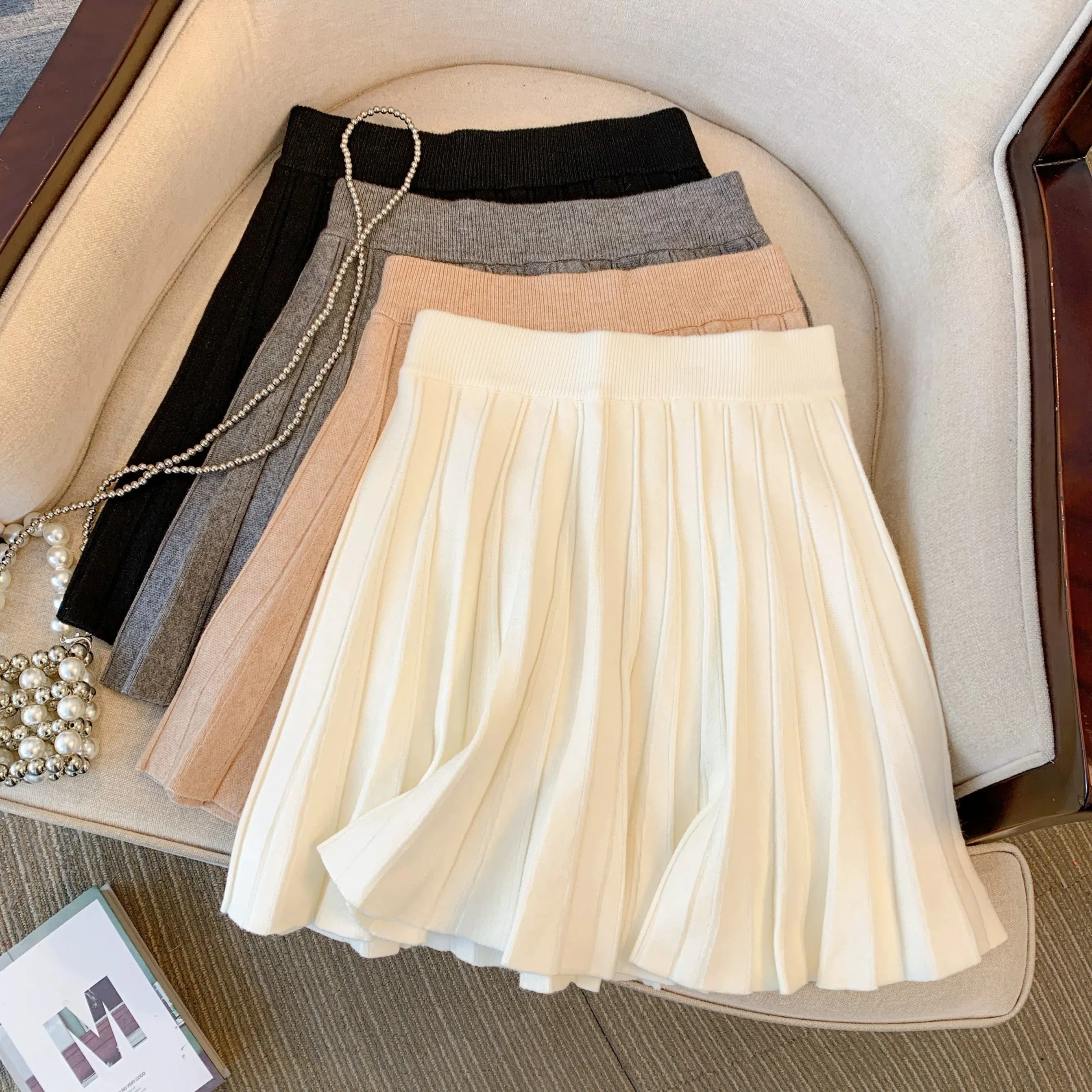 Jade Closet direct store recommendation ~ Pure desire style sweet hot girl high waist pleated knitted short skirt female spring 