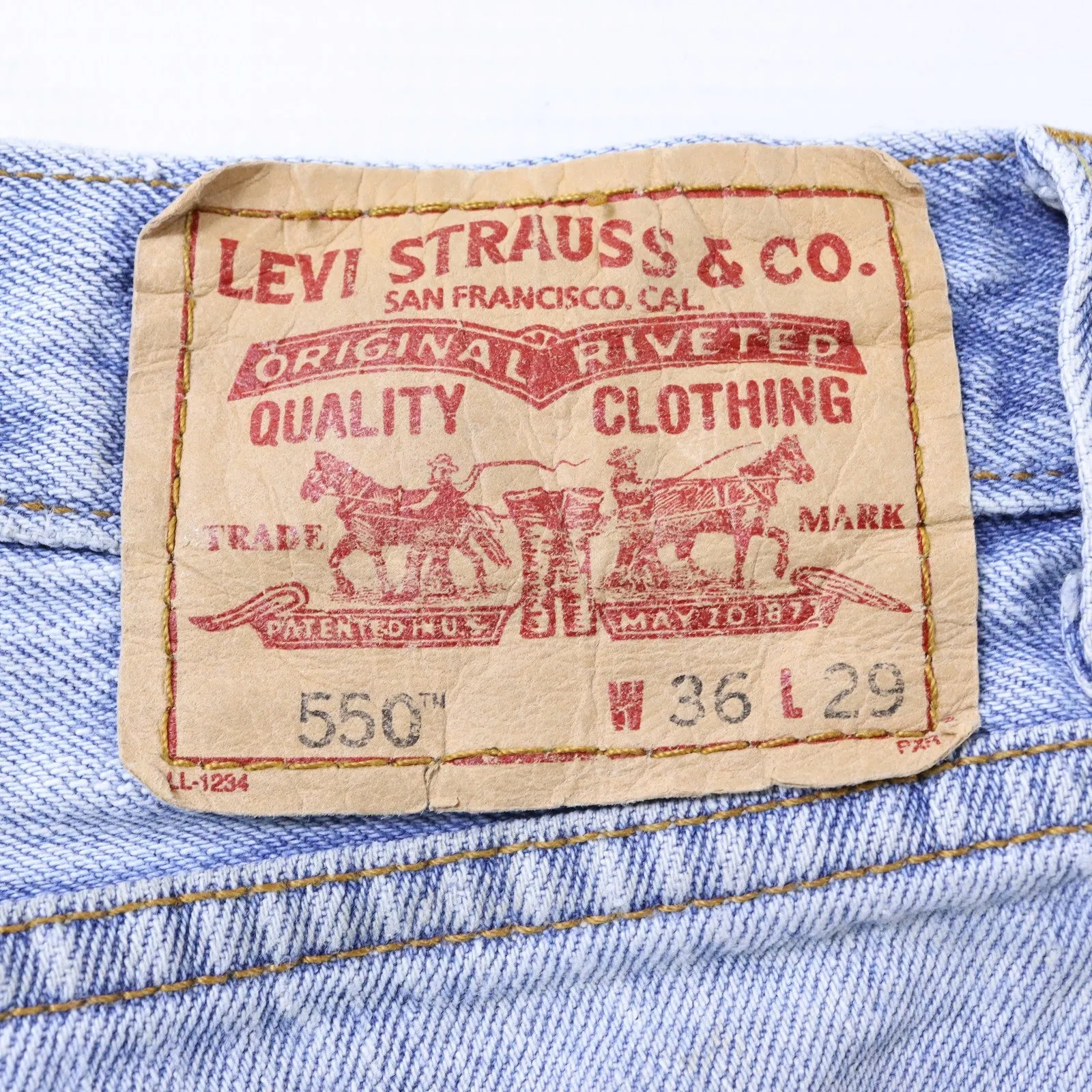 Levi's 550 Blue Jeans