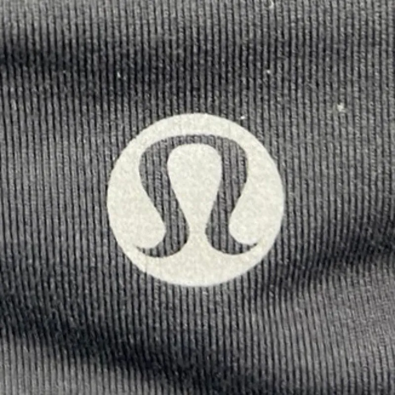 Lululemon Athletica Black Adjustable Strap Yoga Training Sports Bra Tank Top 38C