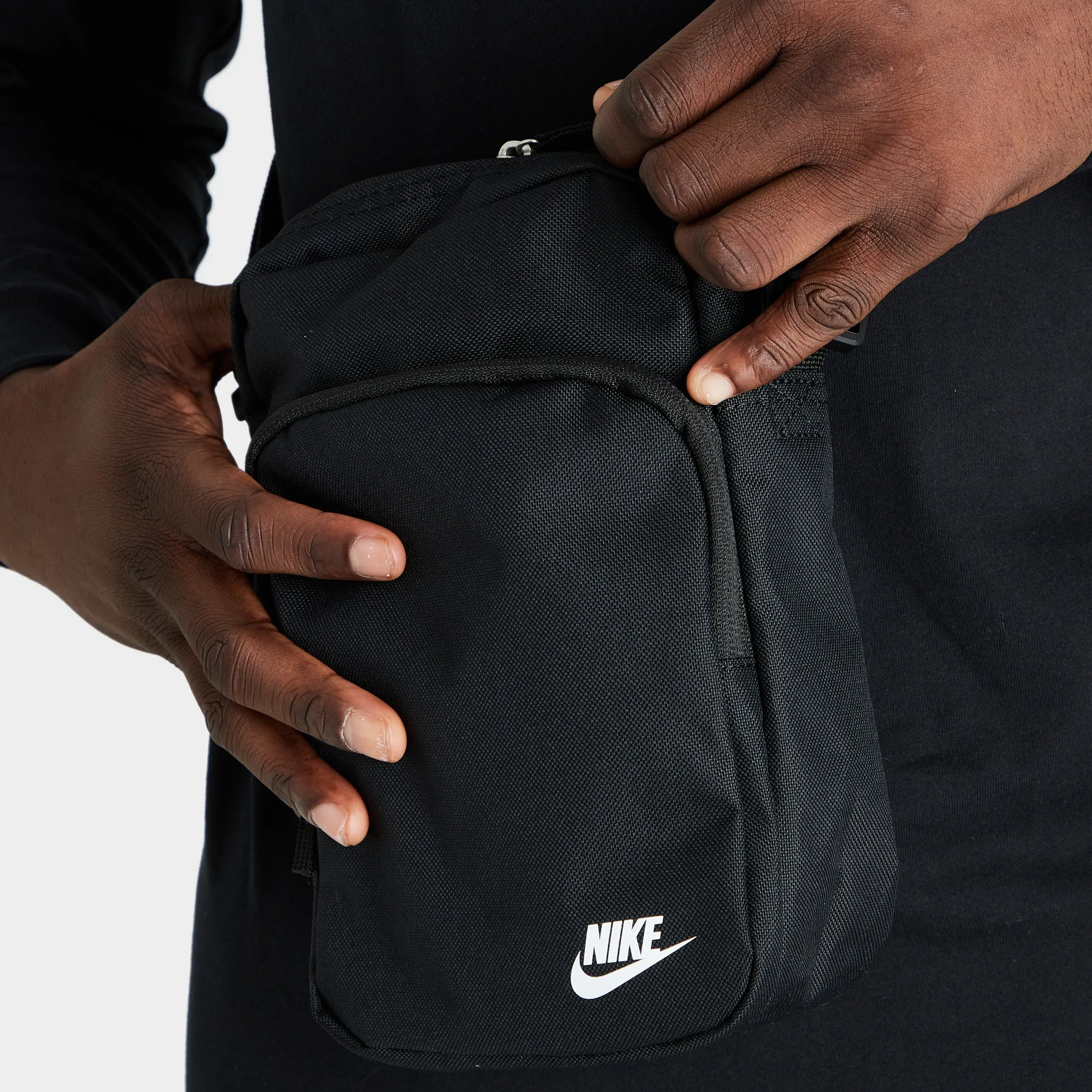 Nike Heritage Crossbody Bag Black / Black - White