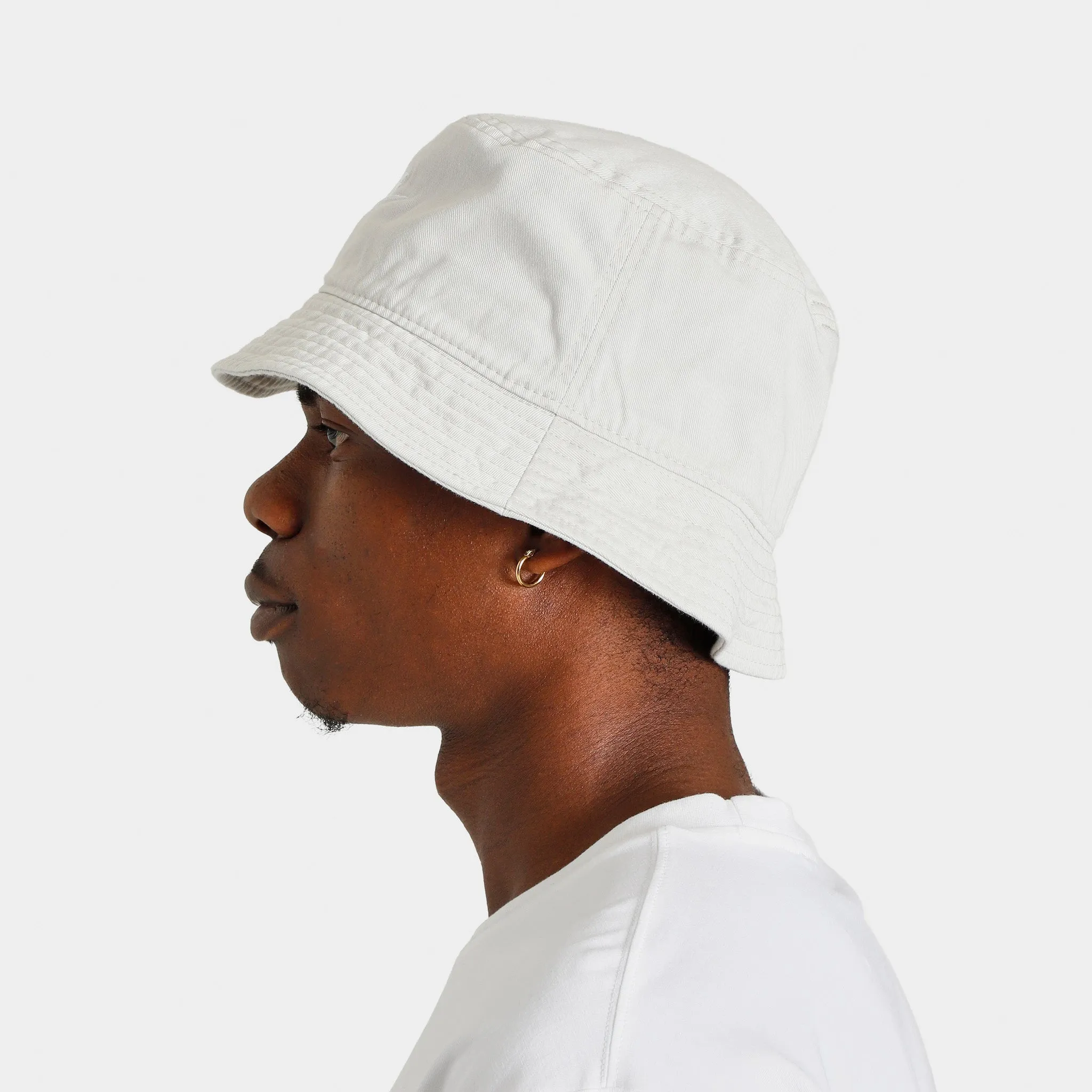 Nike Sportswear Bucket Hat Light Bone / White