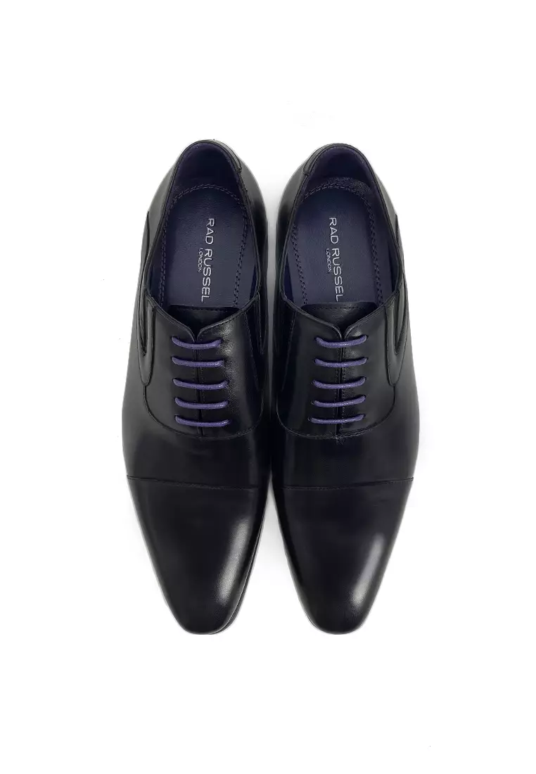 Timeless Sleek Lace-up Oxfords in Americano Black