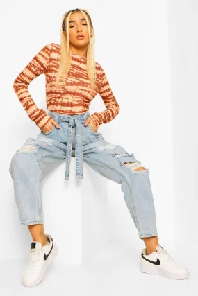 Ripped Knee Belted Mom Jeans