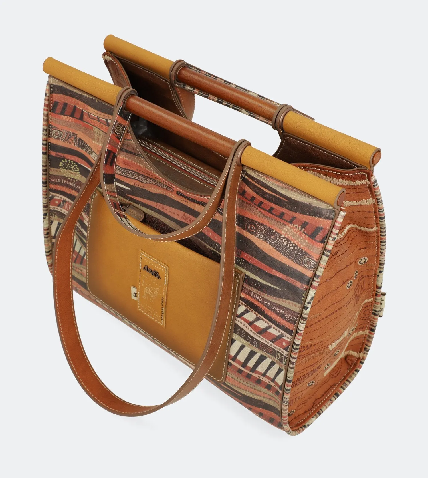 Safari Fusion Shoulder bag with a handle