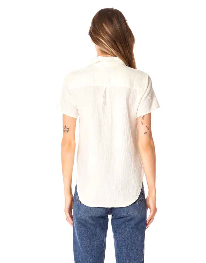 SHORT SLEEVE BUTTON FRONT COLLAR SHIRT