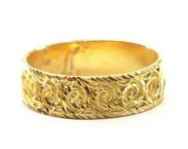 Solid Gold Floral Band Ring | Elegant Ladies Charm | Size 11 Resizable (r2335)