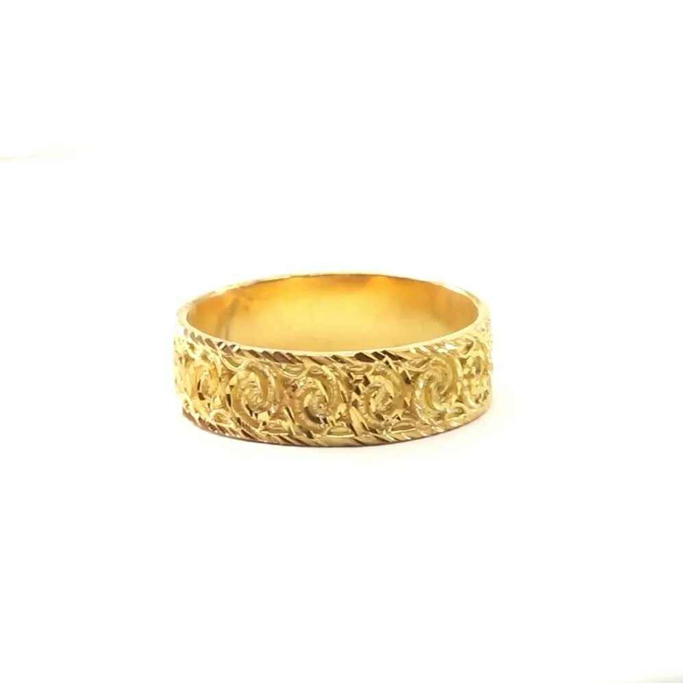 Solid Gold Floral Band Ring | Elegant Ladies Charm | Size 11 Resizable (r2335)