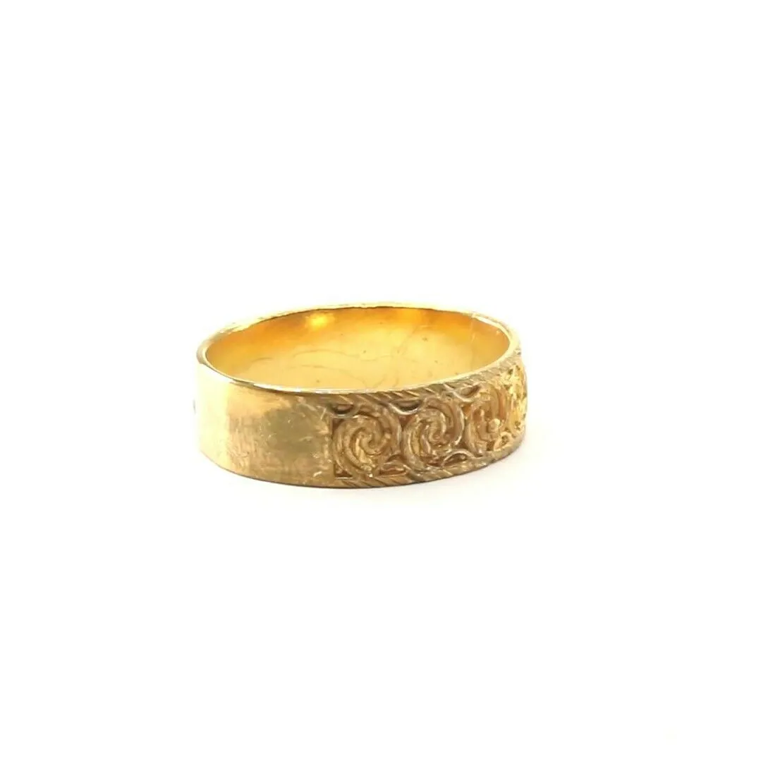 Solid Gold Floral Band Ring | Elegant Ladies Charm | Size 11 Resizable (r2335)