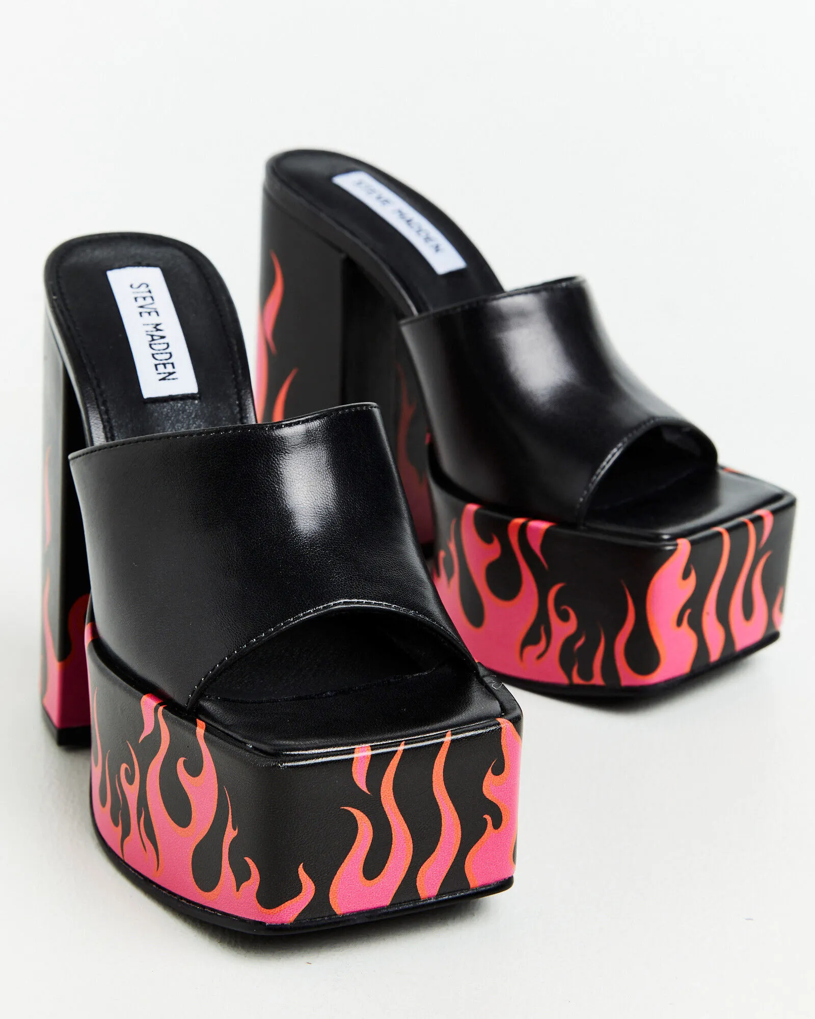 Steve Madden Trixie Heels Black Fuscia