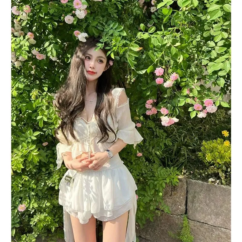 Super fairy suit women's short style hot girl style 2024 summer new sexy pure lust style design two-piece set