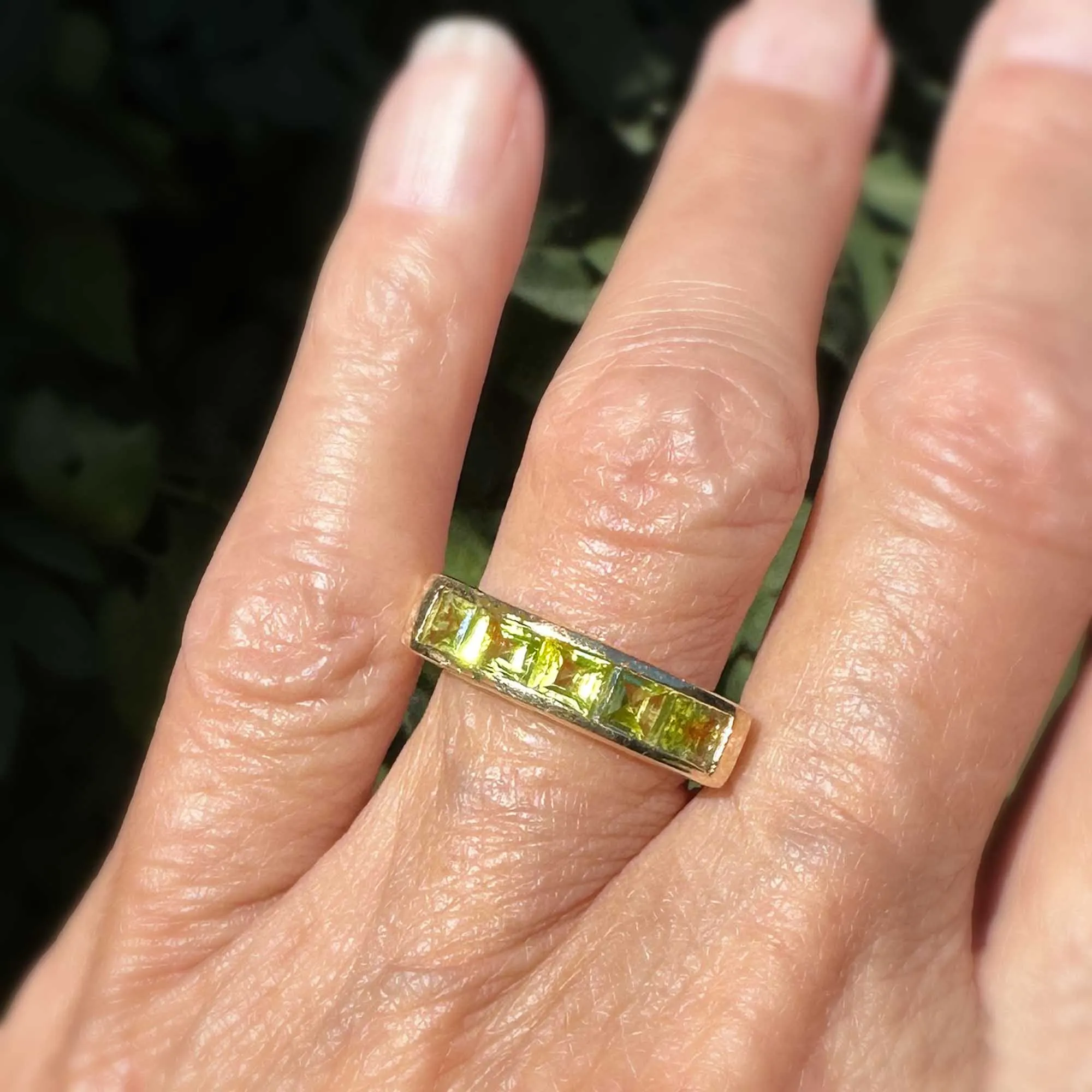 Vintage 14K Gold Channel Set Peridot Ring Band