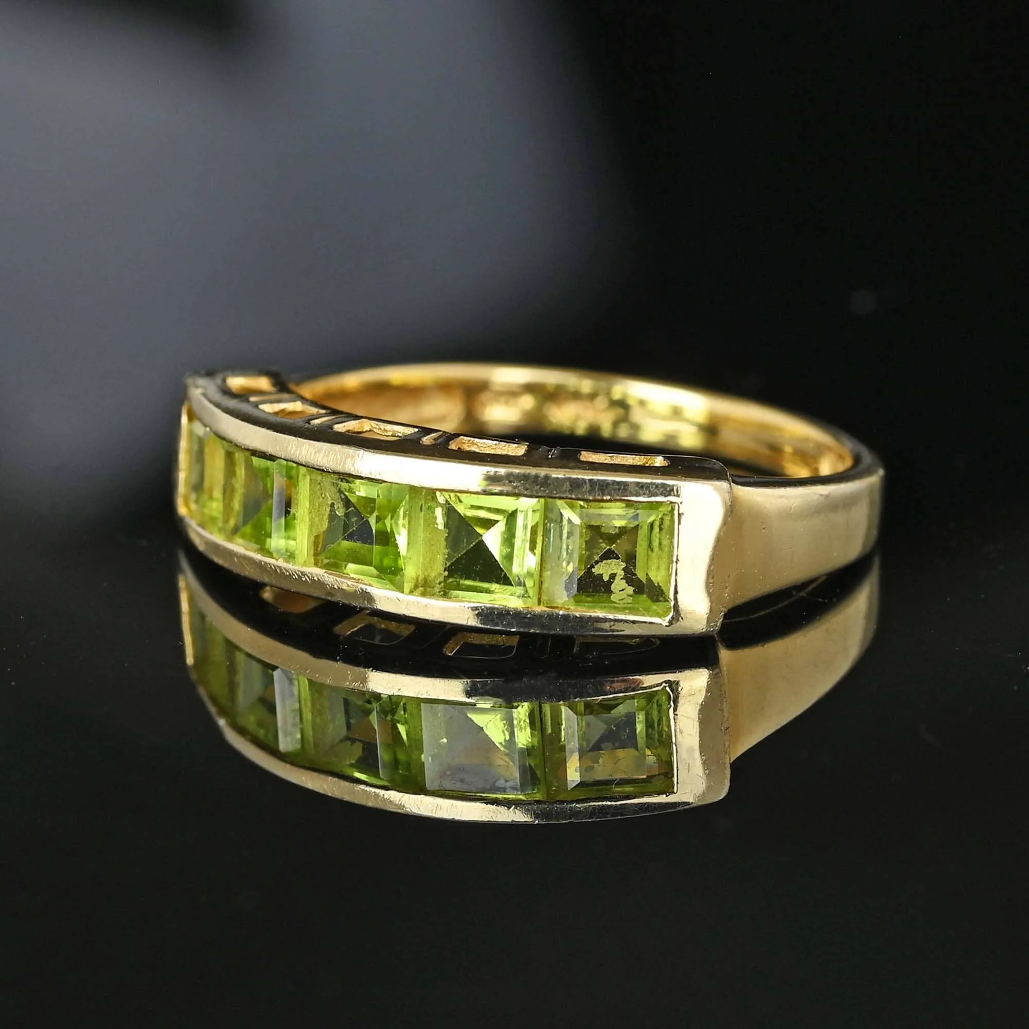 Vintage 14K Gold Channel Set Peridot Ring Band