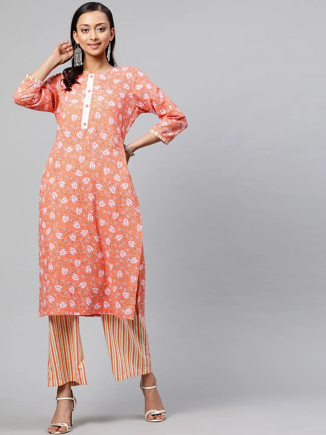 Women Orange Off-White Printed Kurta with Trousers