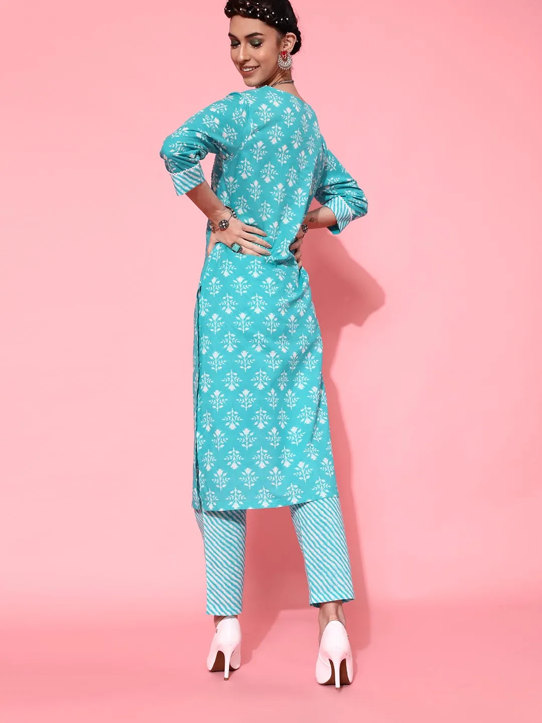 Women Turquoise Blue Floral Printed Pure Cotton Kurta with Trousers