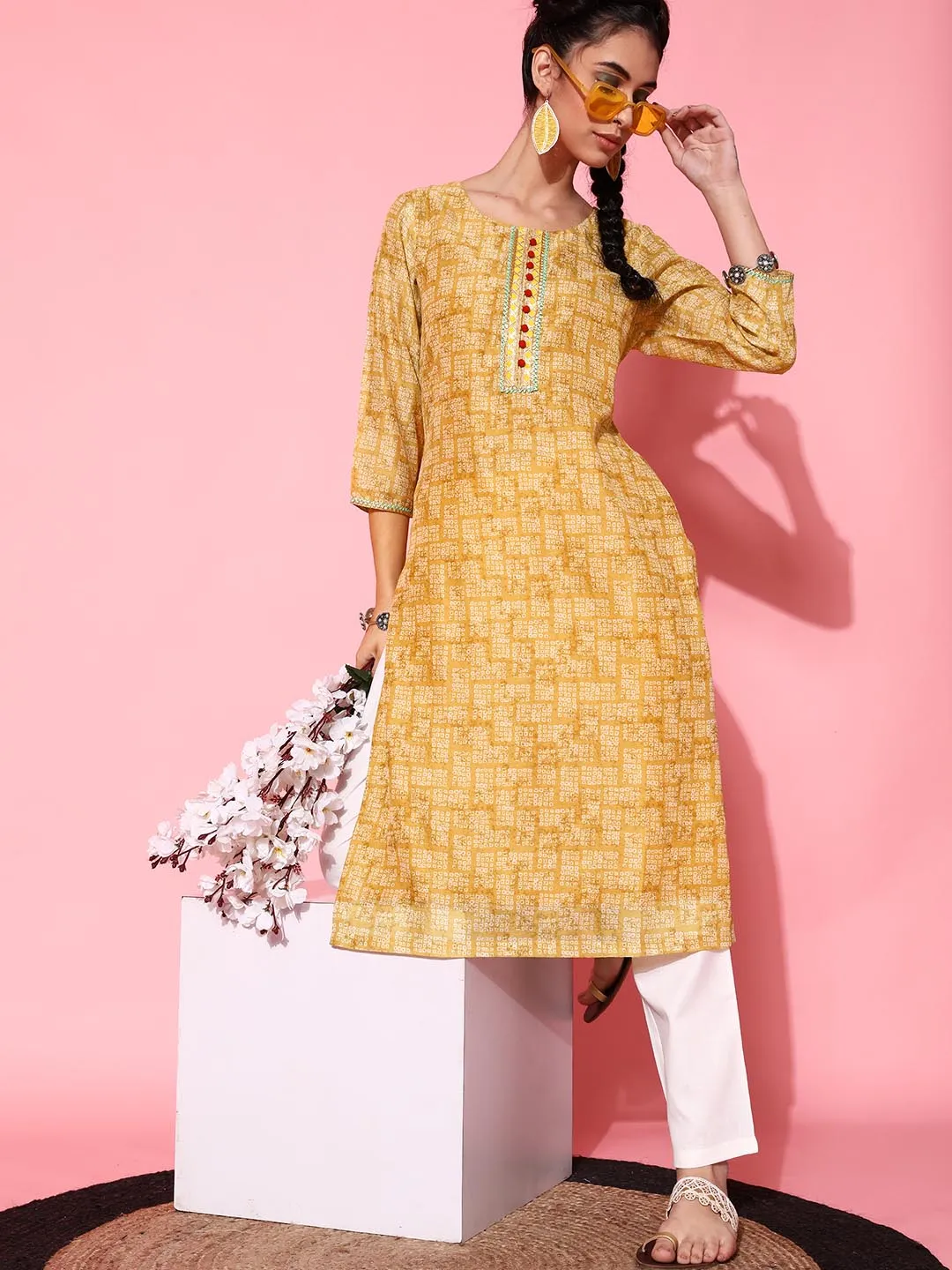 Women Yellow Bandhani Printed Pure Cotton Kurta with Trousers