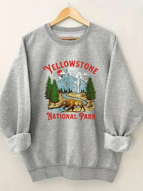 Yellowstone Graphic Women's Sweatshirt